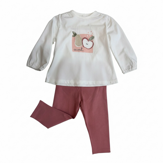 Conjunto camiseta manzana y leggins